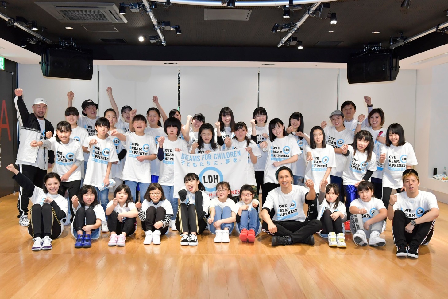 「ダンスで日本を元気に！夢の課外授業SPECIAL in仙台」の様子。