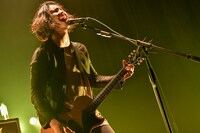 ヤマグチユウモリ（G, Vo  / SIX LOUNGE）（撮影：古渓一道）