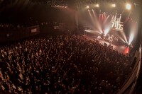 SIX LOUNGE（撮影：古渓一道）