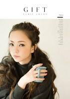 安室奈美恵「GIFT」表紙