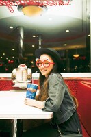 安室奈美恵「GIFT」より、大阪でのオフショット。