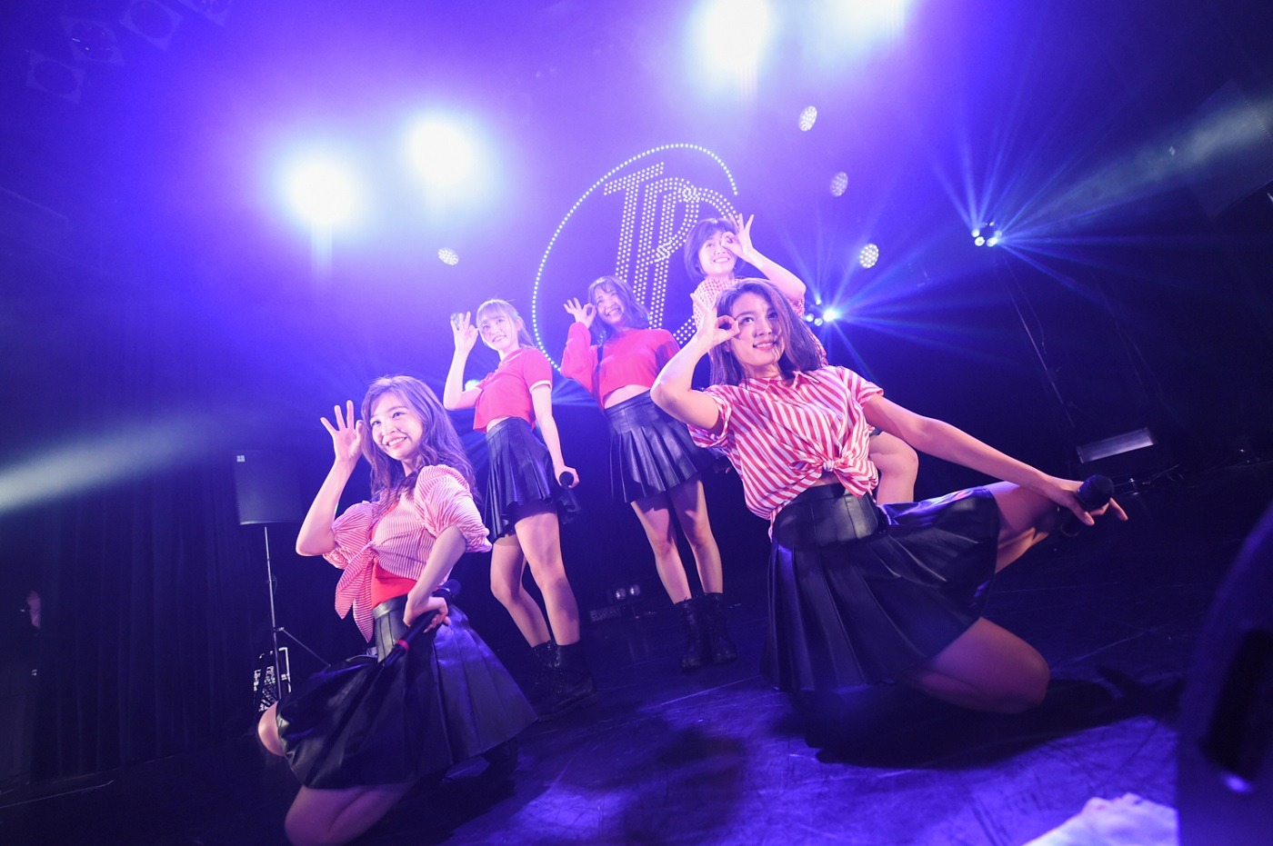 東京パフォーマンスドール「ダンスサミット2018 ～One Day One Life～」WWW X公演の様子。（写真提供：EPICレコードジャパン）