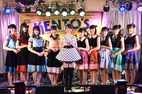 ハコイリ▽ムスメと渡辺美奈代。