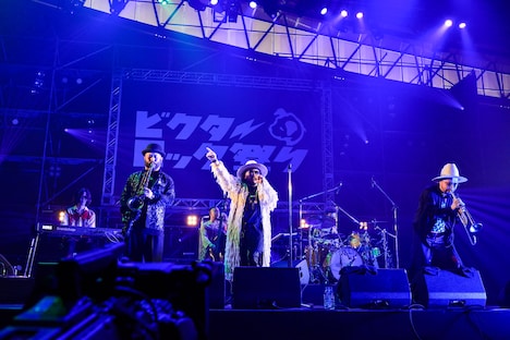 SOIL & "PIMP" SESSIONS（撮影：橋本塁 [SOUND SHOOTER]）