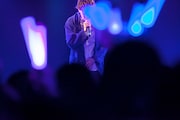 しゅーず(撮影:牛島康介)