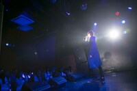 しゅーず（撮影：牛島康介）