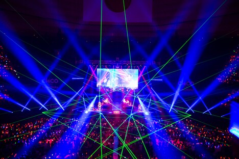 CHiCO with HoneyWorks「i contact」の様子。（Photo by mosa inc.）