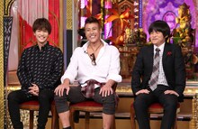 左から岩田剛典、新庄剛志、バカリズム。(c)日本テレビ