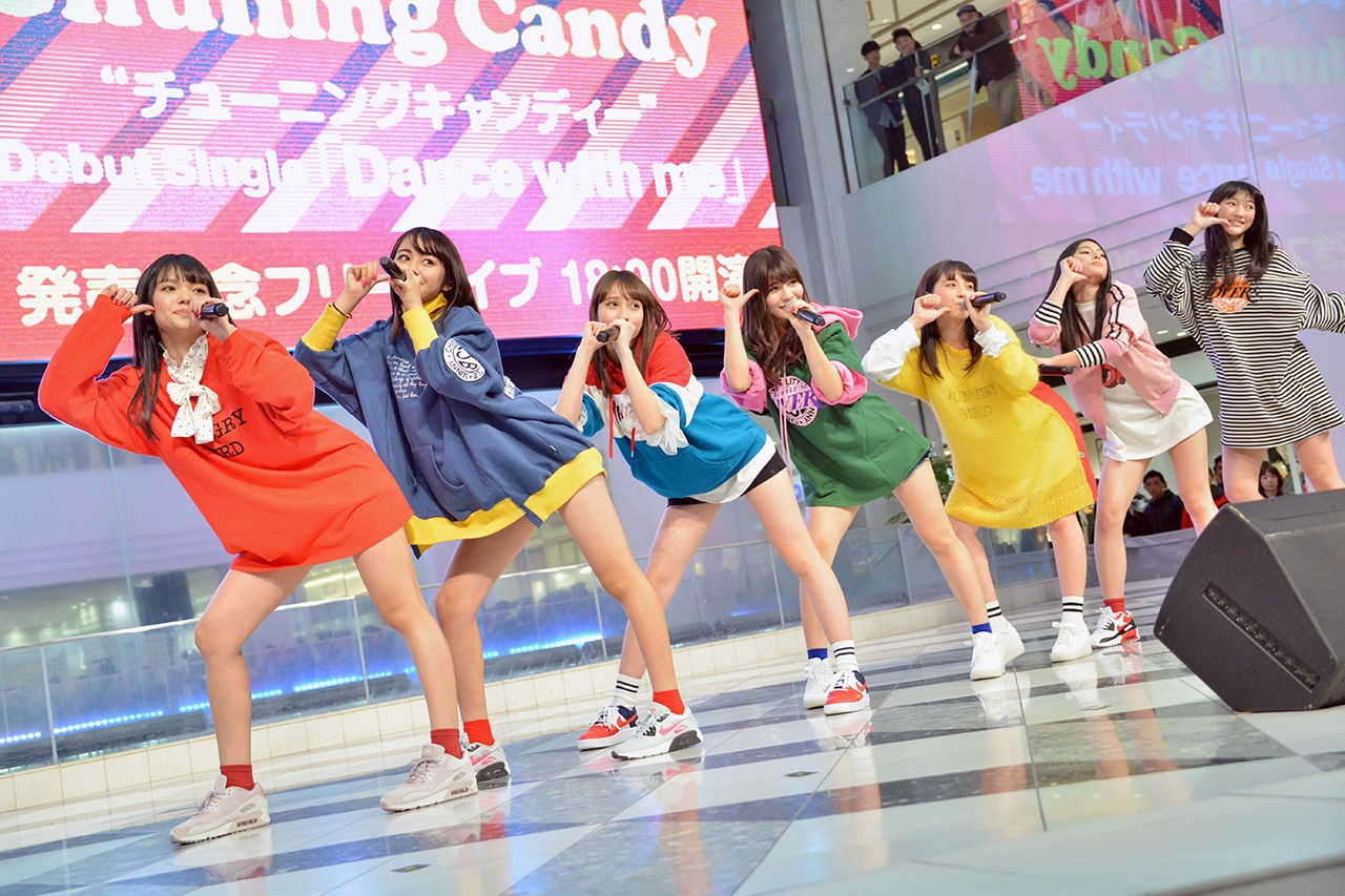 Chuning Candy「Dance with me」リリース記念イベントの様子。