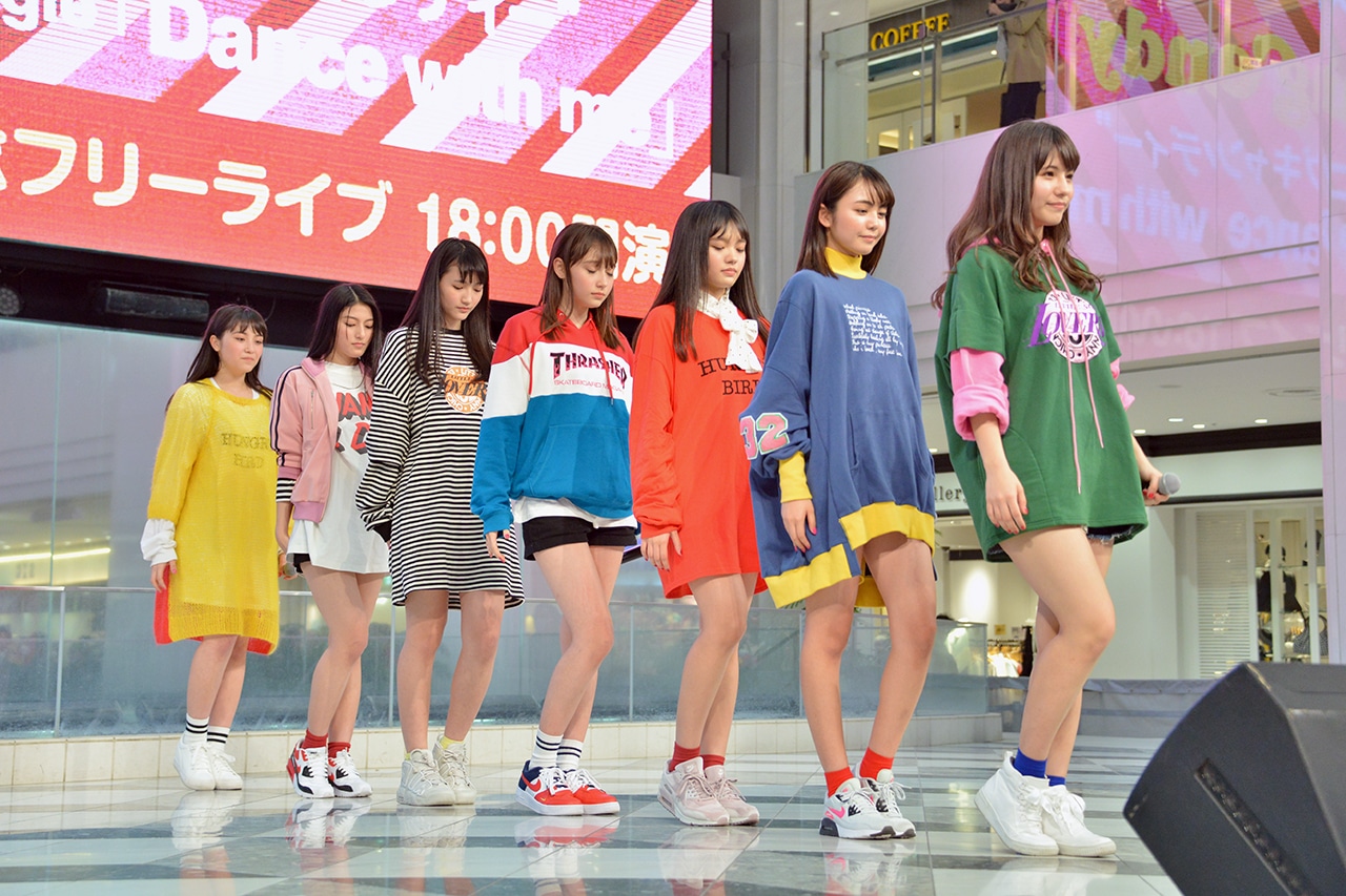 Chuning Candy「Dance with me」リリース記念イベントの様子。