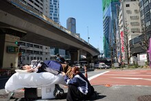 転校少女歌撃団「ショコラの独白」ミュージックビデオのオフショット。