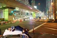 転校少女歌撃団「ショコラの独白」ミュージックビデオのオフショット。