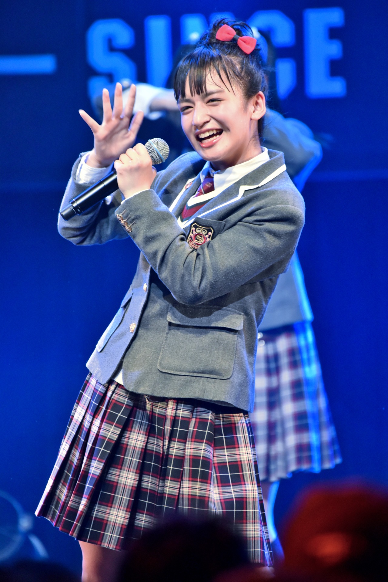 山出愛子