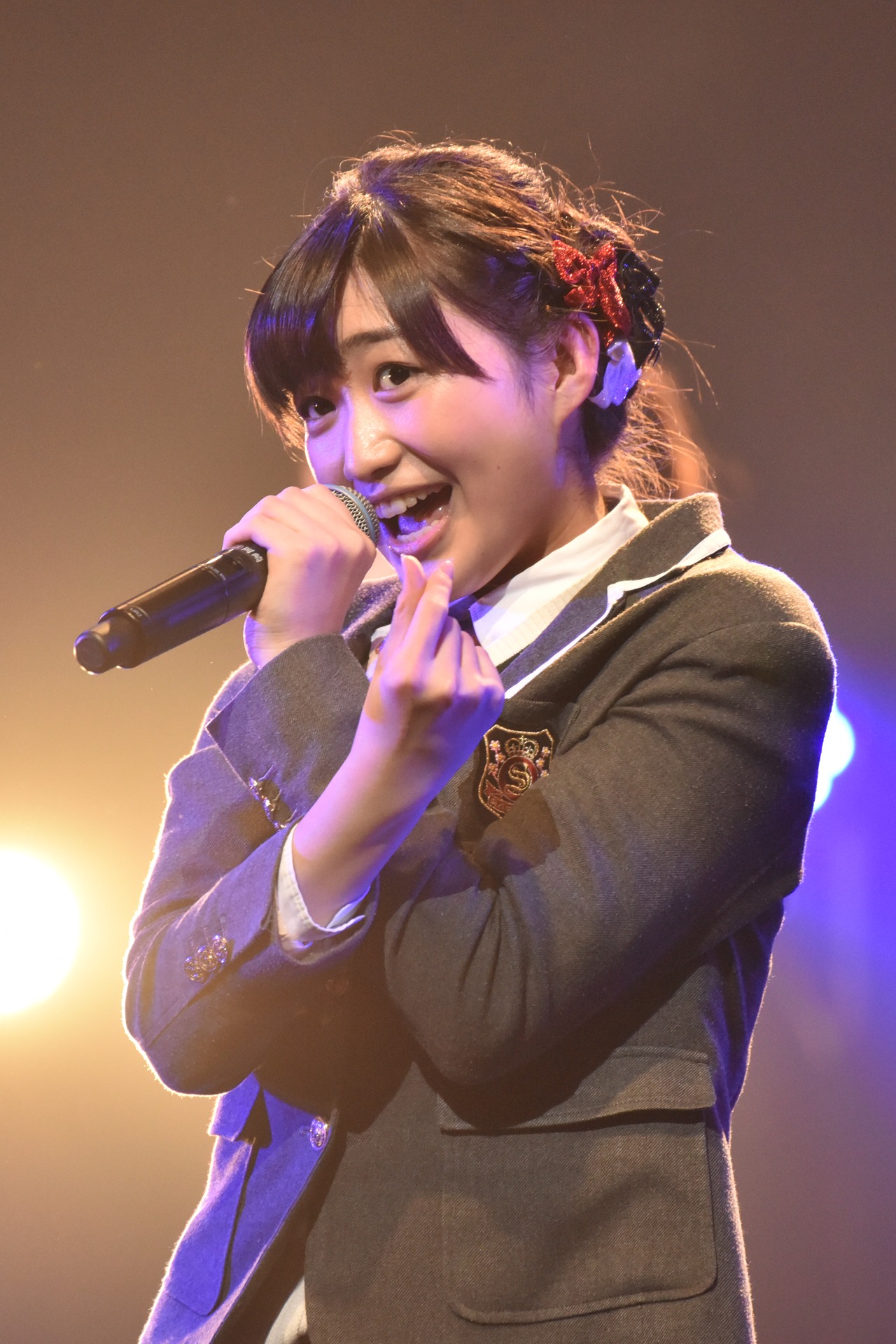 岡崎百々子