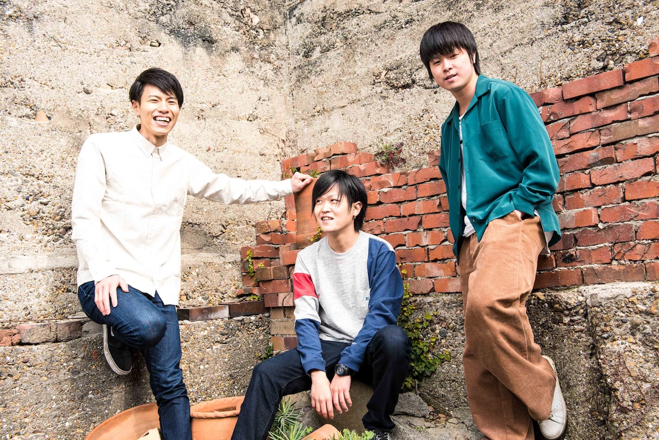 SUNs、サーキット映像使用したユーモラスな「77」MV