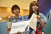 料理における省エネ方法を尋ねるNao☆（右）。