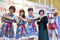 左からKaede、Nao☆、Megu、省エネの山川さん、ウルトラマン。