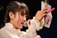 鉄戸美桜への手紙を読み上げる寺島和花。