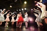 「ハコイリ▽ムスメの定期便3月号～君に出会えてよかった～」の様子。