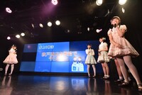 「鉄戸商店を無給でやらされた」と訴える井上姫月（右端）。