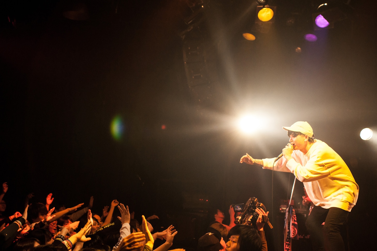「2nd album"THUNDER"release tour 2017-2018」東京・UNIT公演の様子。