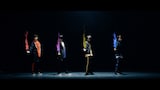 九星隊「Kiss Me Fire」ミュージックビデオのワンシーン。