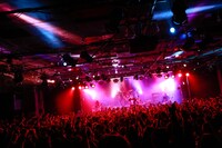 「春の筋肉少女帯ワンマン フルライブ!! GO! 筋肉少女帯!!」の様子。（撮影：コザイリサ）