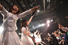 アイドルネッサンスヨコハマで感謝するネッサンス！！」の様子。