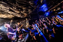INKYMAP「ASTEROID TOUR 2017-2018」東京・下北沢SHELTER公演の様子。（Photo by kaochi）