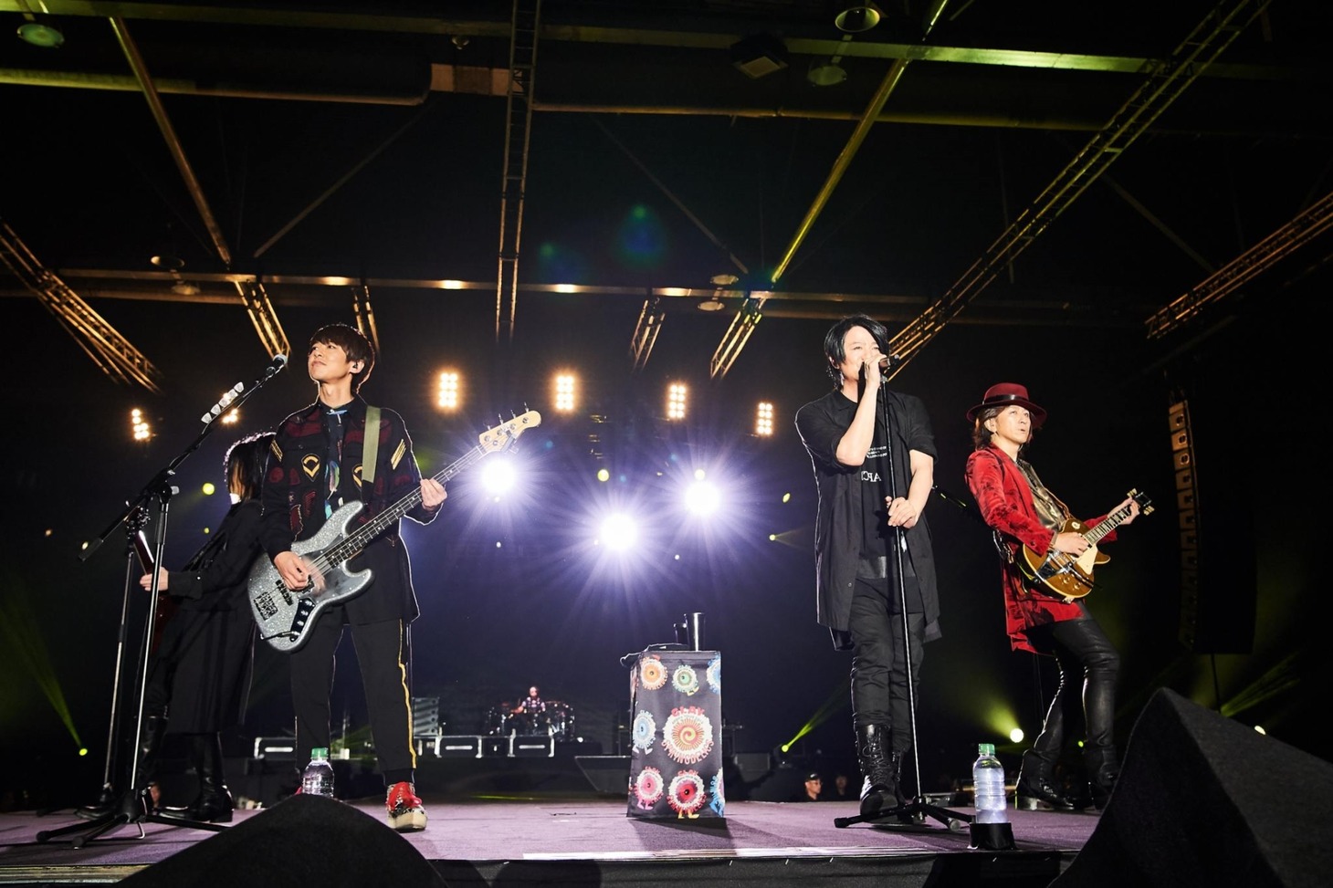 GLAY