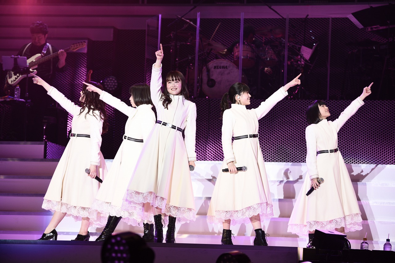 Little Glee Monster