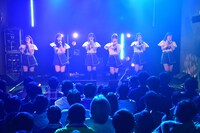 La PomPon「La PomPon ライブ "The FINAL"」の様子。