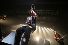 グッドモーニングアメリカ「502号室のシリウスツアー」東京・TSUTAYA O-EAST公演の様子。（Photo by watanabe'kool'syo）