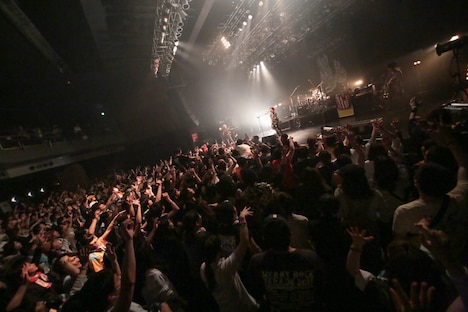 グッドモーニングアメリカ「502号室のシリウスツアー」東京・TSUTAYA O-EAST公演の様子。（Photo by watanabe'kool'syo）