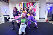 QUEENS（写真提供：アソビシステム）