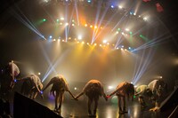「FES☆TIVE ワンマンライブ in STUDIO COAST」の様子。（Photo by NEW163）