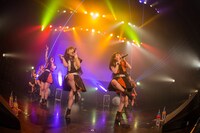 「FES☆TIVE ワンマンライブ in STUDIO COAST」の様子。（Photo by NEW163）