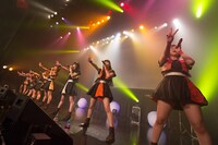 「FES☆TIVE ワンマンライブ in STUDIO COAST」の様子。（Photo by NEW163）