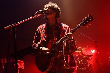 光村龍哉（Vo, G / NICO Touches the Walls）（撮影：古渓一道）