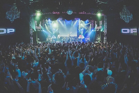 Eve「お茶会」の様子。