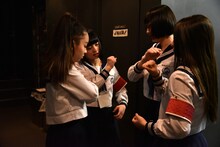 新しい学校のリーダーズ