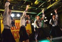 新しい学校のリーダーズ