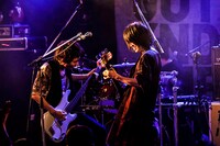 BURNOUT SYNDROMES「全国ワンマンツアー2018『孔雀～いざ真剣勝負～』」東京・渋谷CLUB QUATTRO公演の様子。（Photo by HAJIME KAMIIISAKA）