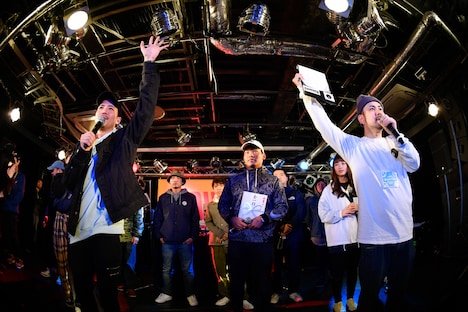 「WREP BATTLEFIELD presents バトつく」の様子。（写真提供：アソビシステム）