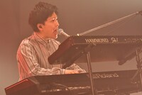 小川貴之（Key, Cho / sumika）（撮影：古渓一道）
