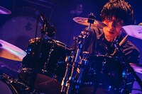 ゆーまお（Dr）（撮影：西槇太一）