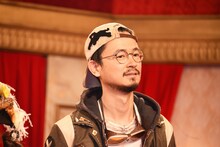 ロッソ役のペトロールズの長岡亮介（Vo, G）。