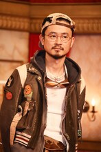 ロッソ役のペトロールズの長岡亮介（Vo, G）。