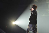 人気画像5位は「まふまふ、友人たちと再び幕張へ！“影アナ”小野友樹もまさかの参戦」より、そらる。（撮影：小松陽祐［ODD JOB］、坂口正光、小境勝巳）