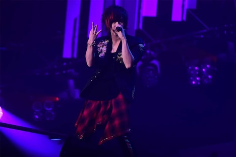 天月-あまつき-（撮影：小松陽祐［ODD JOB］、坂口正光、小境勝巳）